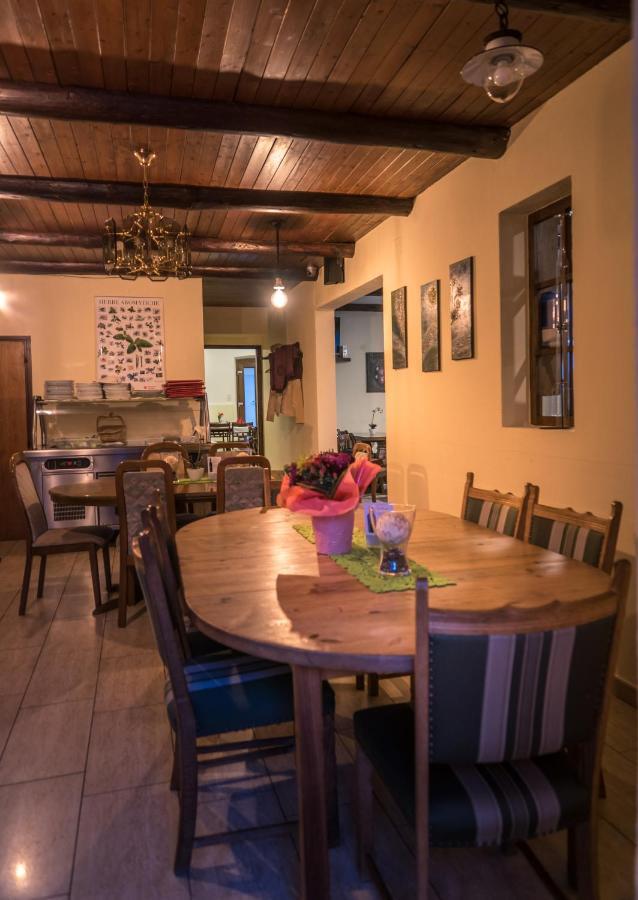 Ristorante Del Ponte Bed & Breakfast Cugnasco Екстериор снимка